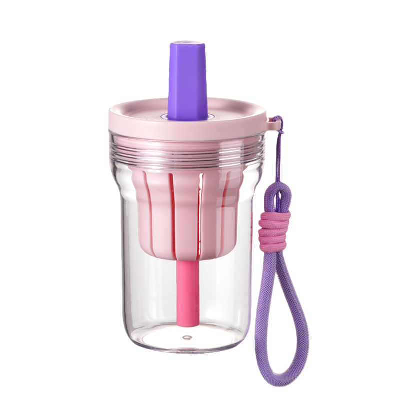 New Design Tritan Plastic Drinks Tumbler With Strainer